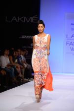 Model walk the ramp for Ranna Gill show at LFW 2013 Day 1 in Grand Haytt, Mumbai on 23rd Aug 2013 (204).JPG